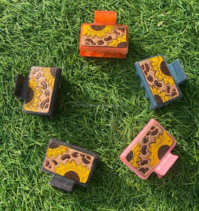 New Arrival Hot Selling Western Stylish Handmade Tooled Engraved Leather <b>Hair</b> Claw Clips Leather Claw <b>Hair</b> Accessories <b>for</b> Women - Product Image 3