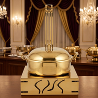 Chauffe-Plat Royal Doré à Motif Découpé Ali Handicraft en Acier Inoxydable avec Couvercle Dôme Suspendu, Chauffe-Plat à Alcool/Carburant 60-80°C pour Hôtels