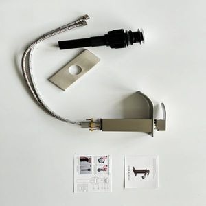 Robinet de lavabo en acier inoxydable à poignée unique, design monotrou avec finition nickel brossé pour salle de bain - Product Image 5