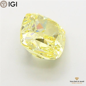 Diamant CVD de laboratoire, couleur jaune vif fantaisie, clarté VS1, taille coussin, 5,00 carats, avec certificat IGI pour un ensemble de bijoux unique - Product Image 3