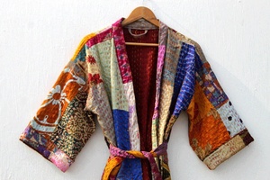 Nouveauté Veste Kantha vintage en coton Robe Kimono Kantha ethnique style bohème pour femmes - Product Image 4