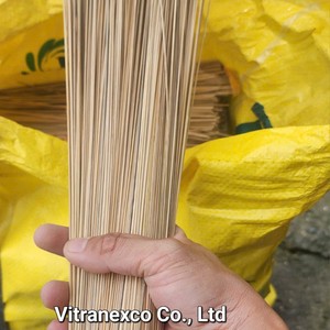 Varillas de bambú natural de alta calidad para la producción de varitas de incienso con superficie lisa y grosor uniforme - Product Image 4