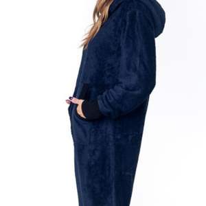 ชุดโยคะบอดี้สูทแขนยาวสำหรับผู้หญิง แบบมีซิปและฮู้ด ระบายอากาศได้ดี เหมาะสำหรับฤดูหนาว ผ้าฟลีซสไตล์วินเทจ ชุดออกกำลังกายและชุดนอนสำหรับผู้หญิง - Product Image 3