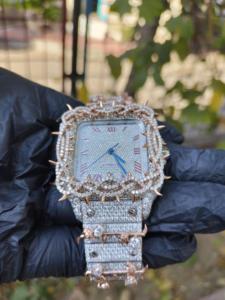 Reloj con Bisel de Espinas, Plateado y Oro Rosa, Números Romanos, Cuadrado, Automático, Estilo Hip Hop de Lujo para Hombre, con Incrustaciones de Moissanita - Product Image 3