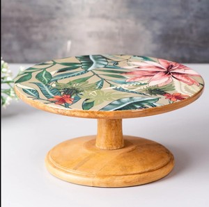 Support à gâteau en bois imprimé – Présentoir rond à motifs floraux pour gâteaux, pâtisseries et décoration de table - Product Image 3