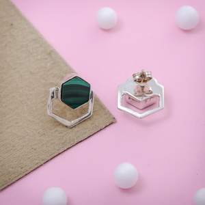 Boucles d'oreilles clous géométriques hexagonales en malachite pour femme, pierre naturelle verte, argent sterling, bijoux de grossiste - Product Image 3