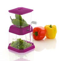 Sourire maman cuisine aide en plastique carré outil de cuisson fruits légumes chili hachoir à viande hachoir alimentaire râpe et coupe-chili ventes
