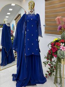 Traje Sharara Pakistaní Azul, Bordado, Tradicional, Sin Arrugas, con Dupatta de Malla Elástica, Atuendo para Mujer, para Fiestas y Bodas - Product Image 5