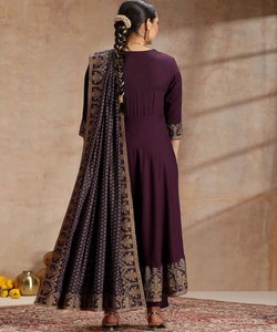 Traje Anarkali de rayón con bordado y estampado metalizado, conjunto de boda, ropa étnica tradicional, dupatta, conjunto de fiesta para mujer 86087 JJ-1029 - Product Image 4