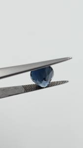 พลอยโทแพซลอนดอนบลูธรรมชาติคุณภาพสูง ขัดเงา รูปทรงวงรีเหลี่ยมเพชรพลอย ขนาด 9x12 มม. สำหรับผู้ผลิตเครื่องประดับ ในราคาที่ดีที่สุด - Product Image 3