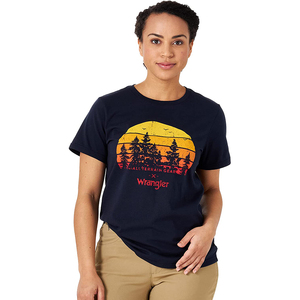 Camiseta de mujer personalizada para sublimación, tela compatible, de alta calidad y con costuras reforzadas. - Product Image 1