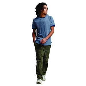 Camiseta de Manga Corta Azul Claro para Hombre con Ribete en Contraste, Corte Regular, Informal, de Algodón Jersey, Cuello Redondo, Color Sólido - Product Image 1
