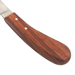 Couteau à sabots en acier inoxydable de qualité supérieure, marque privée, outils de fermeur avec manche en bois, outils vétérinaires OEM pour le soin des sabots - Product Image 4