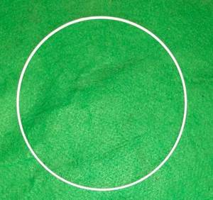 En gros, grandes cerceaux métalliques ronds en fer forgé pour couronnes, artisanat en macramé, décoration florale et événements, idéal pour les abat-jour - Product Image 1