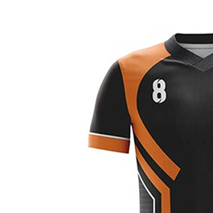 Tenues de football pour hommes durables et respirantes, ensemble maillot et short imprimés pour l'extérieur avec impression par transfert thermique de haute qualité - Product Image 4