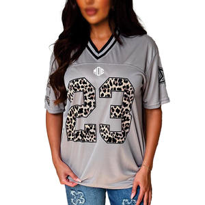 Maillot de football américain gris pour femme, col en V, imprimé léopard par sublimation, coupe ample, en polyester, personnalisable pour équipe, service OEM - Product Image 3