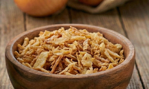 Flocons d'oignon frits déshydratés dorés/brun clair, enrobés ou non, exportateur en vrac pour nouilles instantanées et repas prêts à consommer, 6 % d'humidité - Product Image 2