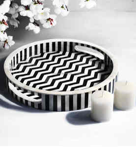 Bandeja decorativa con incrustaciones de resina con diseño de Dinami de 12x12 pulgadas, pieza hecha a mano de calidad de exportación, Ideal para hotel doméstico moderno y corporativo - Product Image 1