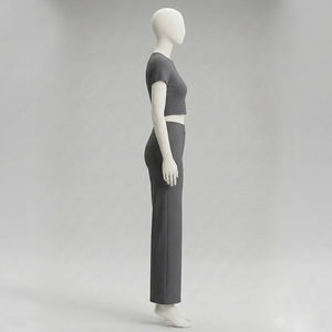 Conjunto de Yoga para Mujer al por Mayor, 100% Algodón, Color Liso, Lavado, de Alta Calidad, Ropa Deportiva Activa para Gimnasio, Conjunto de 2 Piezas: Sujetador Deportivo y Leggings - Product Image 3