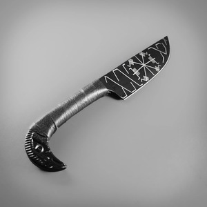 Cuchillo de Camping Estilo Vikingo Hecho a Mano por SAZ ENTERPRISES, Mango de Cuero con Cabeza de Cuervo de Odín, Acero al Carbono de Espiga Completa, 10 Pulgadas - Product Image 2
