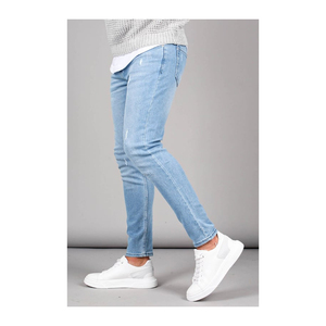 Jean en denim coupe droite pour homme, nouveau design de haute qualité, style hip-hop, avec boutons et rivets, finition délavée, disponible en plusieurs coloris pour l'été - Product Image 4
