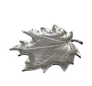 Support de bougie sphérique en fil métallique doré, support géométrique en fil pour bougies chauffe-plat, support de plante de table – Vente en gros - Product Image 6