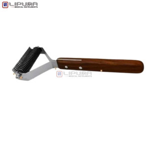 Rastrillo Quita Pelo de 20 Cuchillas para Mascotas, Herramienta de Aseo para Perros y Gatos, Peine Desenredante de 7.5 Pulgadas con Mango de Madera, Instrumentos Quirúrgicos - Product Image 4