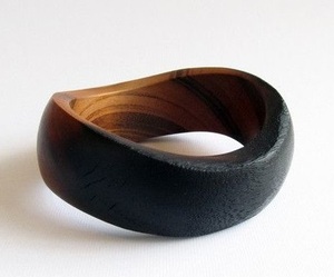 Brazaletes Étnicos Clásicos de Madera, Elegantes y Resistentes al Agua, Joyería de Madera para Mujer, Regalo Empresarial Personalizado en Colores a la Moda para Bodas - Product Image 3
