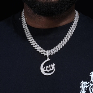 Pendentif Allah Croissant Islamique en Argent 925, Bijou Spirituel, Pendentif Lune Allah en Moissanite, Pendentif Charme Islamique Croissant - Product Image 3