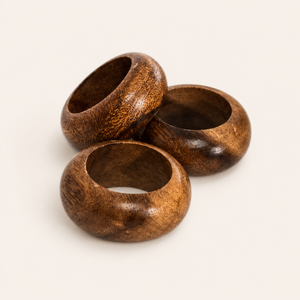 Ensemble d'anneaux de serviette en bois d'acacia faits à la main, porte-serviettes en bois naturel pour la décoration de table de mariage champêtre et les événements culinaires - Product Image 5