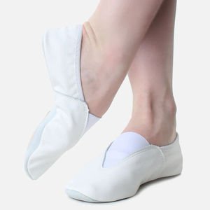 Chaussures de danse et de gymnastique professionnelles très vendues, nouveau design, en cuir écologique souple, légères, semelle plate en caoutchouc, pour l'hiver - Product Image 3