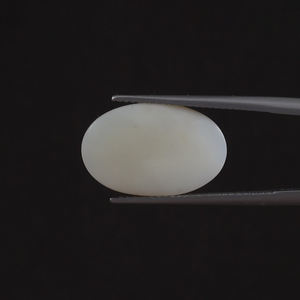 Opale naturelle blanche de haute qualité certifiée IGI, pierre précieuse en vrac, 5,92 carats, ovale 18,5x12 mm, taillée à la main, polie, traitée à la cire/l'huile légère - Product Image 3