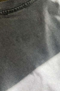 เสื้อยืดผู้หญิงแขนสั้นทรงเข้ารูปสไตล์มินิมอลสำหรับฤดูร้อน เนื้อผ้านุ่ม ระบายอากาศได้ดี ผลิตจากโพลีเอสเตอร์/คอตตอน เหมาะสำหรับใส่ลำลองทุกวัน - Product Image 5