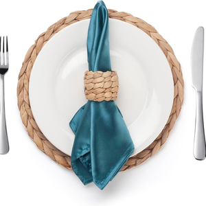 Ronds de serviette en jacinthe d'eau style bohème au prix le plus bas pour la décoration de table de mariage, porte-serviettes faits à la main par des artisans vietnamiens - Product Image 3