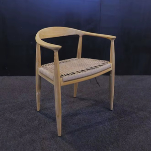 เก้าอี้ทานข้าว CHA71 พร้อมโครงไม้สักแท้และงานสานหวายสังเคราะห์ - Product Image 1