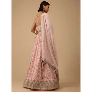 Lehenga Choli en organza imprimé numérique Peach pour les mariages Sangeet - Product Image 4