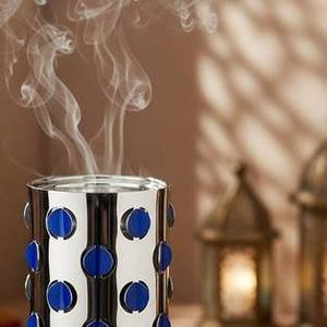 Brûleur d'encens moderne en argent avec support à bulles transparentes unique, diffuseur d'arômes décoratif pour une décoration élégante - Product Image 2