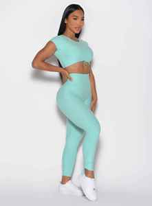 Conjunto de Yoga Verde Menta de 2 Piezas, Top Corto con Cuello Redondo, Leggings Largos de Cintura Alta, Sin Costuras, Color Sólido, Spandex, Poliéster - Product Image 5