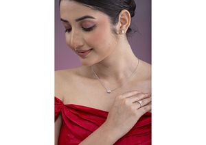 Colgante de Lujo de Oro de 14K con Diamante Ovalado Cultivado en Laboratorio de 1.60CT, Certificado CVD IGI, Regalo para Mujer, Proveedor Profesional de Joyería de la India, Premium - Product Image 3