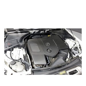 Mercedes-Benz C300 Clase C 4MATIC Avantgarde 2024 con 19,983 km, Volante a la Izquierda, Caja de Cambios Automática, Cámara Trasera - Product Image 5