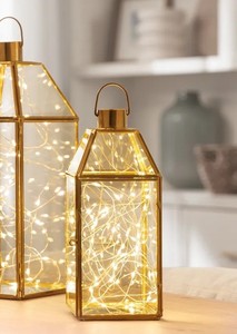 Lámpara de mesa moderna de metal y vidrio con luces de hadas decorativas para decoración navideña, centro de mesa decorativo para interiores. - Product Image 6