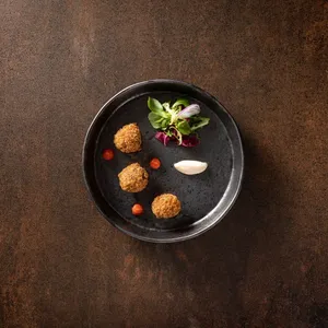 Handmade Decorative Metal Tray for Boutique Luxury Home Decor Collections Luxury Export Handmade Serving TrayMinimalist <b>Ceramic</b> - Product Image 3