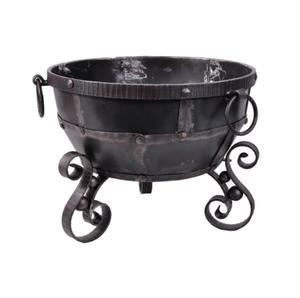 Brasero de metal negro para leña con cubierta impermeable redonda para exteriores, ideal para jugar al póker. - Product Image 1