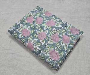 Tela ligera con estampado de bloques, tela de algodón suave de primera calidad para vestidos y proveedor mayorista de exportación, proveedor de pedidos al por mayor. - Product Image 1
