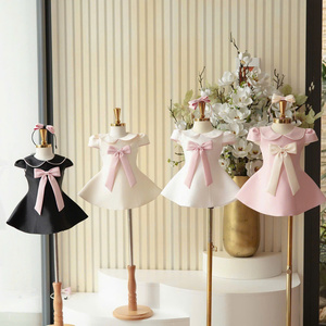 Vestido de Fiesta Elegante con Cuello Peter Pan y Lazo Frontal para Niñas, Modelo 16 Nhung Nguyen, Fabricante OEM - Product Image 1