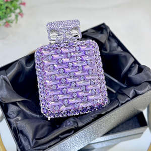Pochette de soirée classique en PU avec perles et cristaux demi-lune pour femme, accessoires de mariage et de fête, provenance Inde - Product Image 2