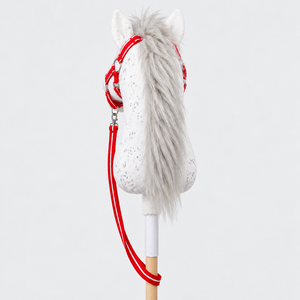 Harnais de cheval d'appoint durable, conçu avec un tissu lisse, une coupe robuste et des détails ludiques pour une utilisation imaginative ou un plaisir quotidien. - Product Image 6