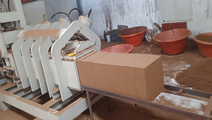 Bloque de Turba de Coco Biodegradable Ecológico Certificado ISO de 5 kg, Premium, para Uso en Jardinería, Suministro Global al por Mayor - Product Image 6