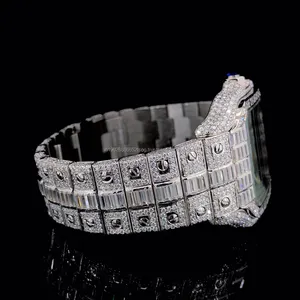 Montre de luxe en diamant squelette pour hommes-Montre mécanique automatique entièrement glacée avec pierres baguettes et boîtier carré - Product Image 3