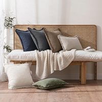 Housse de coussin carrée en lin épais brodée de fleurs, faite à la main avec franges, de luxe, style Euro Sham, avec pompons, certifiée OEKO-TEX, pour hôtel